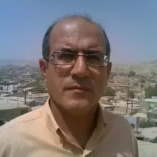 شاپور احمدی